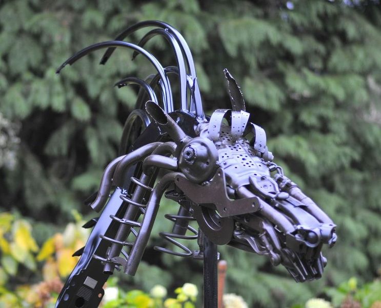 sculpture jardin tete cheval